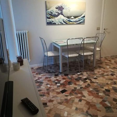 Primo Piano - Bilocale Casa Vacanze Brescia Ngoại thất bức ảnh